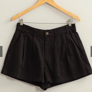 Double Zero Black Pleated Shorts Button Zip Closure Size Large